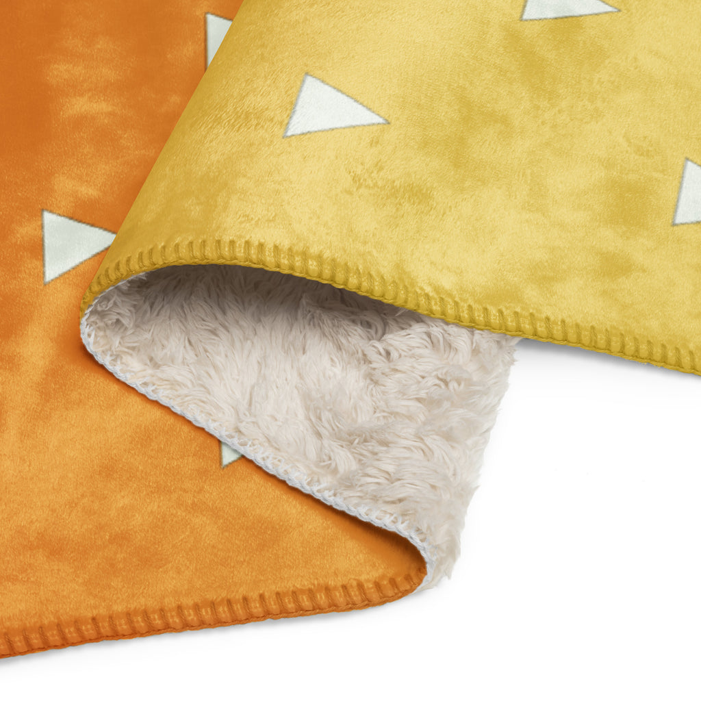 Yellow Demon Slayer Sherpa Blanket Anime Zenitsu Manga Fuzzy Merch Haori Design Manga Gift Decor Warm Winter Large Coach Throw